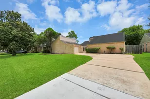2219 Valley Manor Dr, Missouri City, TX 77489 - Photo 2