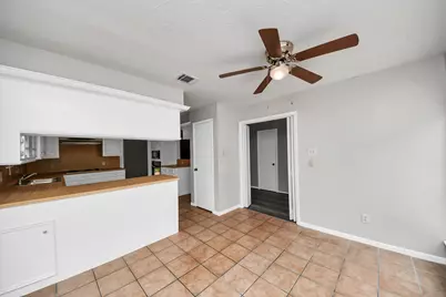 2219 Valley Manor Drive, Missouri City, TX 77489 - Photo 18