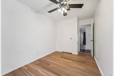 3103 Glade Springs Drive, Houston, TX 77339 - Photo 28