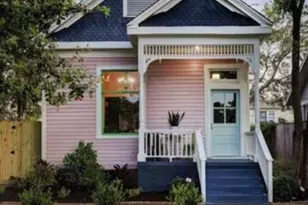 3617 Ave Q 1/2, Galveston, TX 77550 - Photo 2