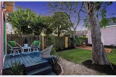 3617 Avenue Q 1/2, Galveston, TX 77550 - Photo 14