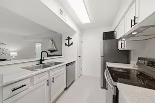 7600 Emmett F Lowry Expressway, Texas City, TX 77591 - Photo 2