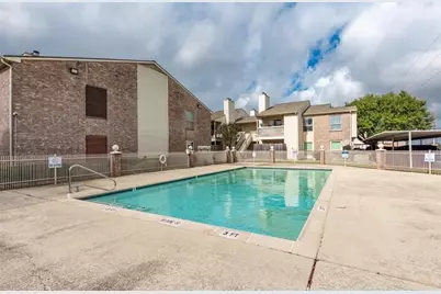 7600 Emmett F Lowry Expressway #806, Texas City, TX 77591 - Photo 12