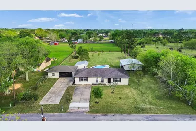 1905 County Road 235, Alvin, TX 77511 - Photo 1