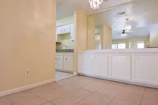 10555 Turtlewood Ct, Houston, TX 77072 - Photo 8