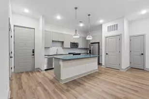 1950 Winrock Blvd, Houston, TX 77057 - Photo 2