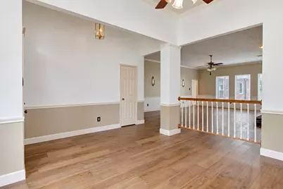304 Melodywood Drive, Friendswood, TX 77546 - Photo 4