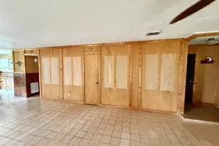 1119 Pinecroft Dr, Sugar Land, TX 77498 - Photo 8