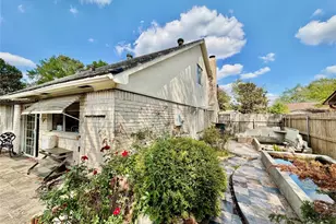 1119 Pinecroft Dr, Sugar Land, TX 77498 - Photo 24