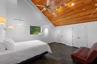 453 N Washington Street, Round Top, TX 78954 - Photo 10