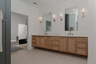 9 Paintedcup Ct, The Woodlands, TX 77380 - Photo 22