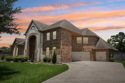 405 Old Orchard Drive, Dickinson, TX 77539 - Photo 1