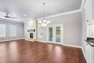 405 Old Orchard Dr, Dickinson, TX 77539 - Photo 8