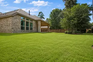 126 Canary Island Cir, Montgomery, TX 77316 - Photo 42