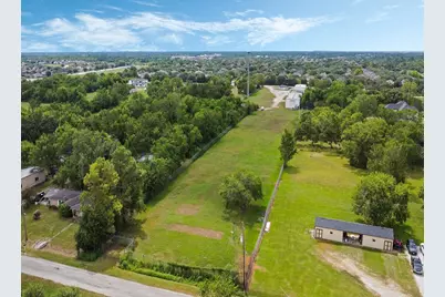 3149 Harkey Road, Pearland, TX 77584 - Photo 2