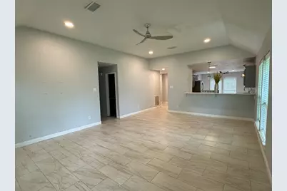 5525 Main Street, Santa Fe, TX 77510 - Photo 2