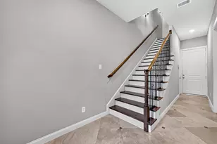 2219 Bastrop St, Houston, TX 77003 - Photo 4