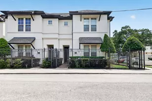 2219 Bastrop St, Houston, TX 77003 - Photo 2