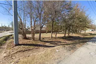 8860 Sundown St, Houston, TX 77016 - Photo 1