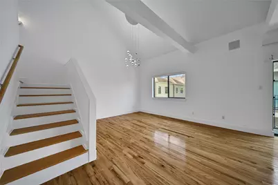 4205 Eigel Street, Houston, TX 77007 - Photo 10