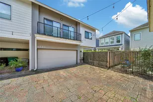 4205 Eigel St, Houston, TX 77007 - Photo 2