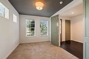9674 Knight Rd, Houston, TX 77045 - Photo 10