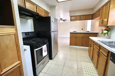 1217 E Brown Lane, Deer Park, TX 77536 - Photo 10