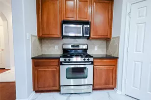 14 W Archwyck Circle W, The Woodlands, TX 77382 - Photo 18