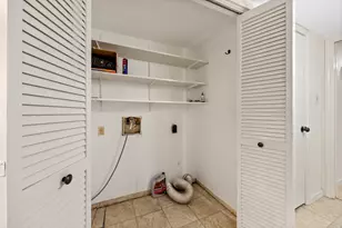 10831 Sandpiper Dr, Houston, TX 77096 - Photo 20