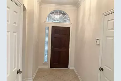 6 Dragon Hill Place, The Woodlands, TX 77381 - Photo 4