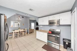 11626 Birch Run Ln, Houston, TX 77067 - Photo 14