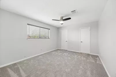 411 Dogwood Circle, Friendswood, TX 77546 - Photo 12