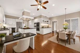 3007 Bainbridge Ct, Sugar Land, TX 77478 - Photo 2