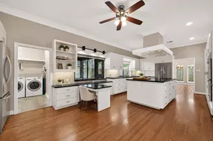 3007 Bainbridge Ct, Sugar Land, TX 77478 - Photo 6