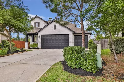 527 Chestnut Reef Court, Conroe, TX 77304 - Photo 2