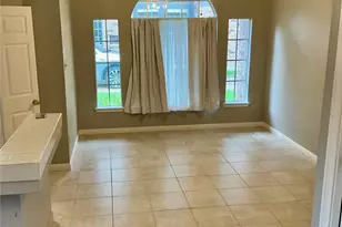 1110 Mabry Mill Rd, Houston, TX 77062 - Photo 14
