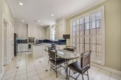 1605 Nantucket Drive #B, Houston, TX 77057 - Photo 6