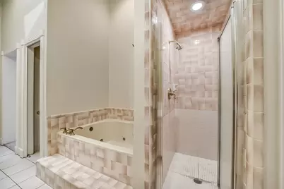 1605 Nantucket Drive #B, Houston, TX 77057 - Photo 16
