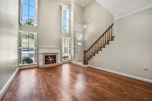 1605 Nantucket Dr, Houston, TX 77057 - Photo 1