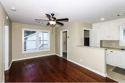 4715 Avenue P 1/2 #rear, Galveston, TX 77551 - Photo 2