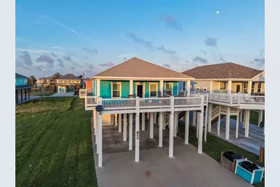 876 Palmetto Drive, Port Bolivar, TX 77650 - Photo 1