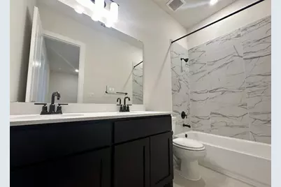 925 Groundwater Way, League City, TX 77546 - Photo 10
