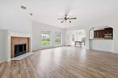6806 Stableton Lane, Houston, TX 77049 - Photo 16