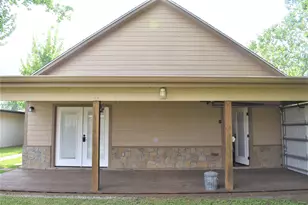 412 Pecan St, Sweeny, TX 77480 - Photo 26