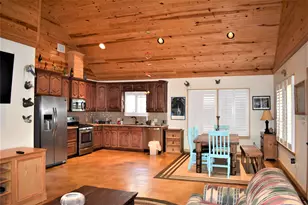 412 Pecan St, Sweeny, TX 77480 - Photo 8