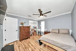 321 Reid St, Houston, TX 77022 - Photo 24