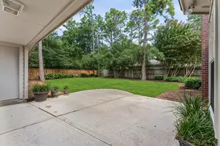 92 W Sandalbranch Cir, The Woodlands, TX 77382 - Photo 30