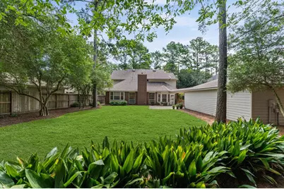92 W Sandalbranch Circle, The Woodlands, TX 77382 - Photo 24
