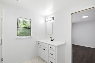 2011 Ave T, Huntsville, TX 77340 - Photo 22