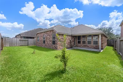 636 Maple Point Drive E, Conroe, TX 77301 - Photo 24